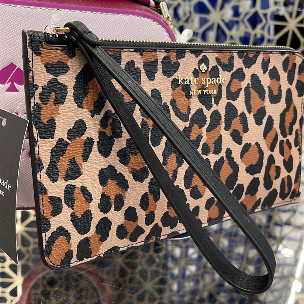 Kate Spade Lucy Leopard Medium L Zip Wristlet
Brown Multi Leopard 
NWT - Picture 16 of 16